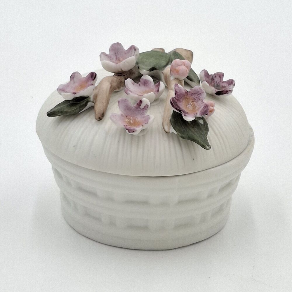 Lefton Flowers On Top Basket Weave Design Trinket  Box